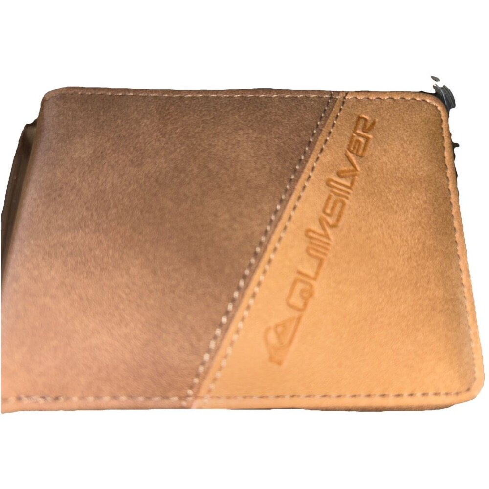 MEN'S QUIKSILVER BROWN/LIGHT BROWN BIFOLD FAUX SUEDE WALLET NEW IN TIN GIFTBOX - Picture 2 of 9